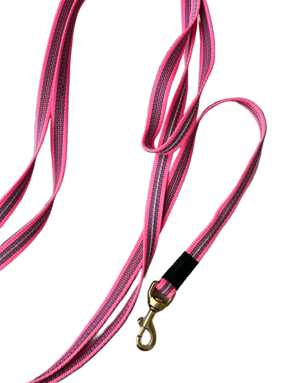 Gumuotas šuns pavadėlis su atšvaitu – neslystantis 20 mm dresūrai